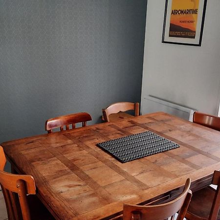 Maison De Pecheur Renovee Avec Cour Proche Du Port Les Sables-dʼOlonne Exteriör bild